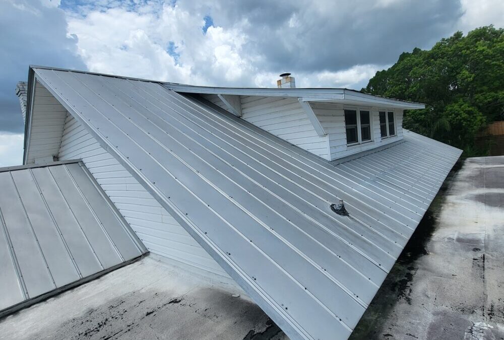 Optimizing Durability: How to Choose the Right Gauge for Your Metal Roof